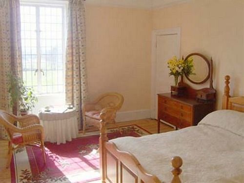 Cleeve House Bed & Breakfast Melksham Eksteriør bilde