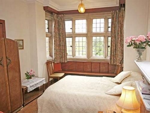 Cleeve House Bed & Breakfast Melksham Eksteriør bilde
